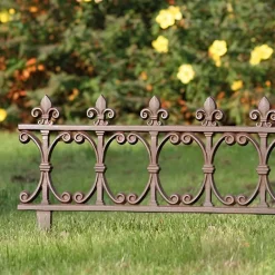 Bordure de jardin en fonte Fleur de lys