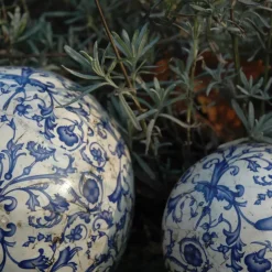 Boule en céramique patiné
