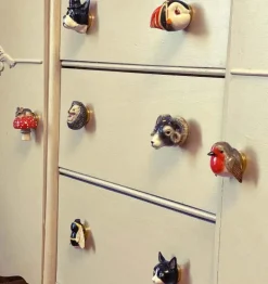 Bouton de porte animal en porcelaine (Tête de chat noir et blanc)