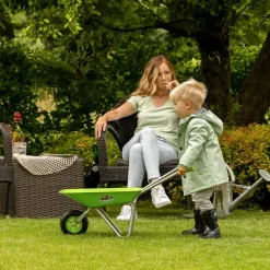 Brouette verte en métal enfant