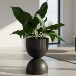 Cache pot en métal réversible Tonar (Noir - XL)