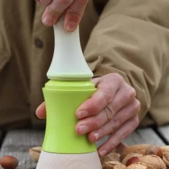 Casse-noisette et noix sans effort Toha (Vert)