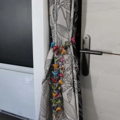 Embrase pour rideaux en tissu triangles colorés
