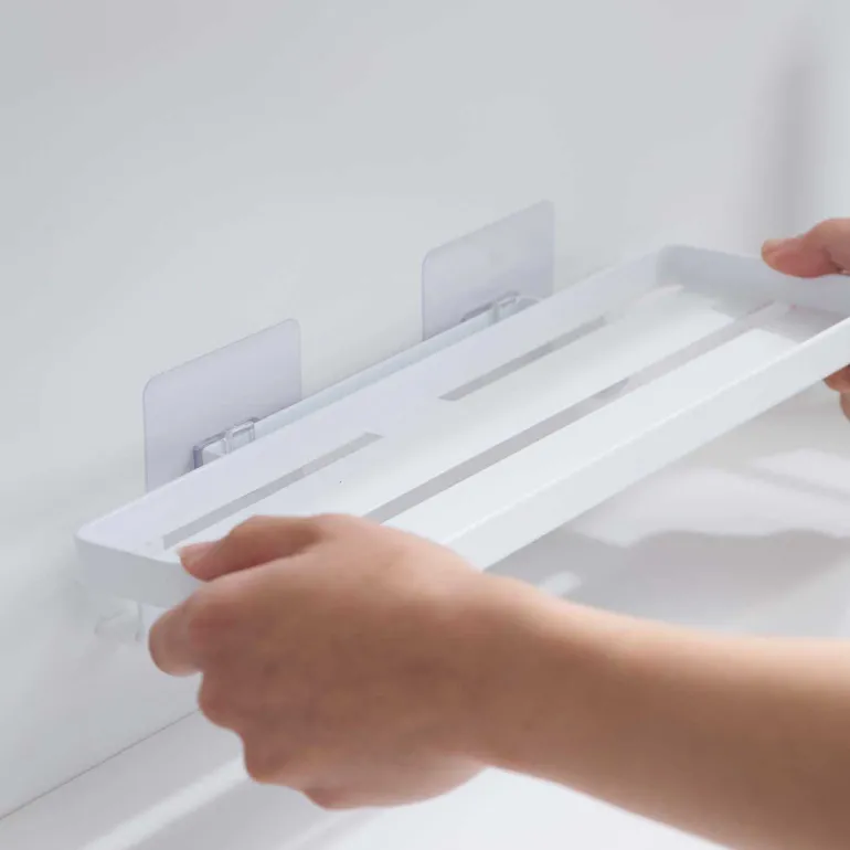 Etagère murale pour produits salle de bain Tower