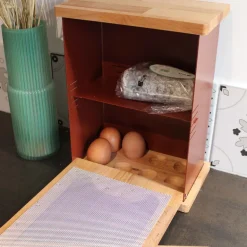 Garde-manger en acier galvanisé et bois