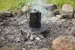 Grille en métal feu de camp