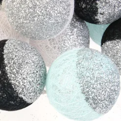 Guirlande lumineuse boules pailletées 16 leds (Noir, Bleu)