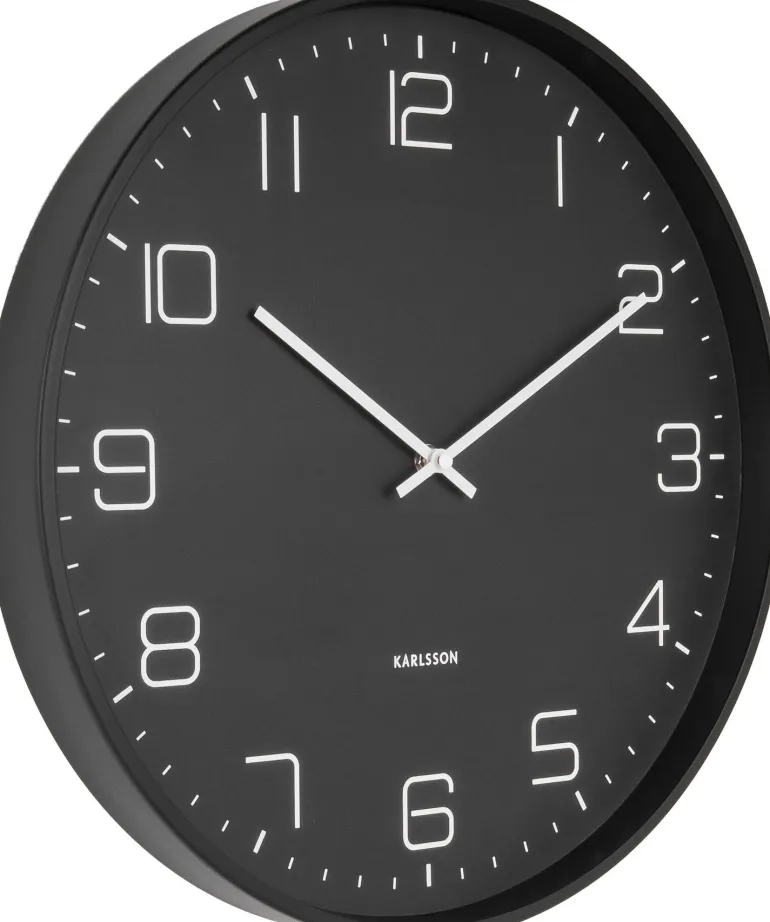 Horloge en métal mat Lofty (Noir)