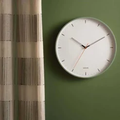 Horloge murale en métal Calm (Jade grisée)