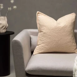Housse de coussin 60x60 cm Tuva (Blanc cassé)