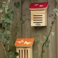 Maison à insectes en bois Pochoir (Coccinelles)