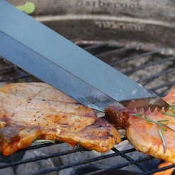 Mallette en toile avec ustensiles barbecue