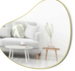 Miroir finition métallique Hubba 61 × 91 cm (Laiton)