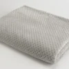 Plaid damier 130 x 170 cm (Gris clair)