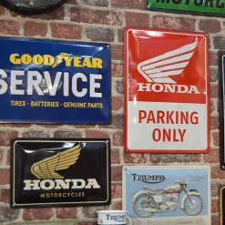 Plaque décorative en métal en relief 40 x 30 cm (Honda MC - Parking Only)