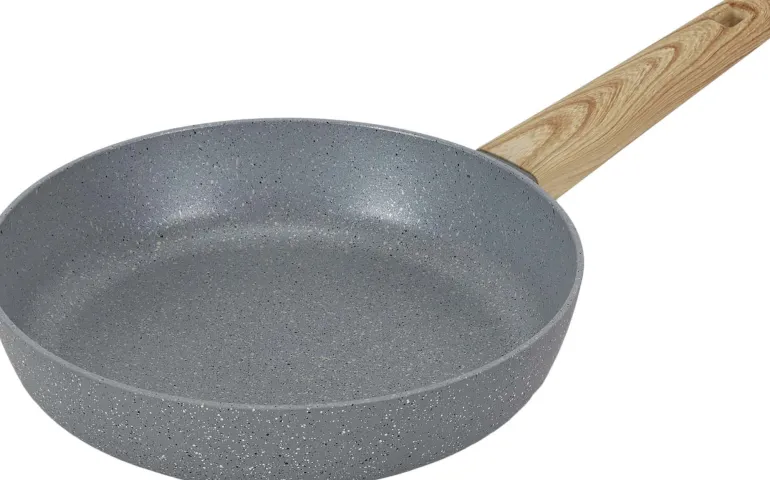 Poele en aluminium forgé manche effet bois (20 cm)