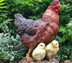 Poule avec ses poussins en résine 35 cm