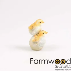 Poussins dans coquille en résine 10.5 x 7.5 x 13.5 cm