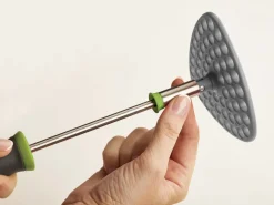 Presse-purée pliable ergonomique Delta