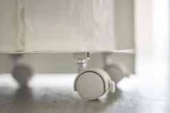 Rangement pour toilettes sur roulettes Caster (Blanc)