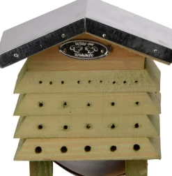 Refuge à abeilles en bois et zinc