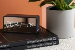 Réveil led en ABS effet bois Copper (Noir)