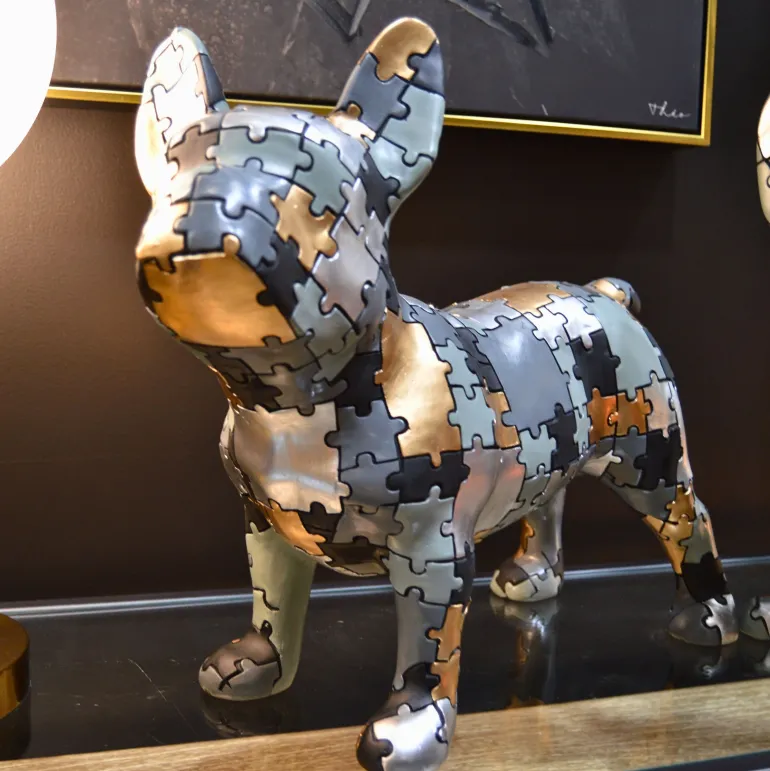 Statuette bouledogue debout en polyrésine Puzzle