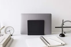 Support de rangement pour ordinateur/tablette Slim