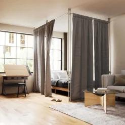 Tringle extensible pour séparation de pièce Anywhere
